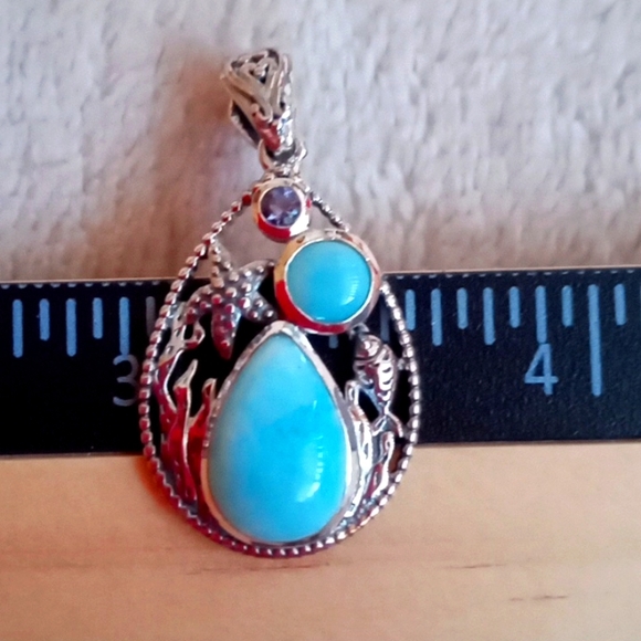 LARIMAR, CATALINA IOLITE SEALIFE PENDENT - Picture 8 of 8